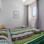 Charmantes Nur 400 Meter Zum Mit Grossem Pool, Privater Terrasse, Grill, Liegen Διαμέρισμα Πόρετς