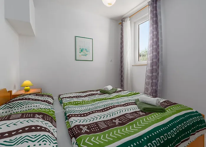 Charmantes Nur 400 Meter Zum Mit Grossem Pool, Privater Terrasse, Grill, Liegen Appartamento Porec