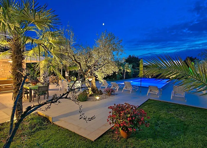 Lejlighed Charmantes Nur 400 Meter Zum Mit Grossem Pool, Privater Terrasse, Grill, Liegen